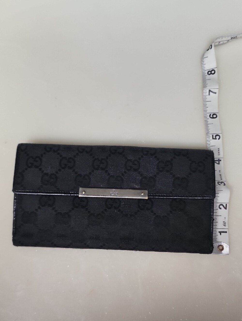 Gucci Black GG Monogram Continental Wallet with Metal Plaque - Picture 3 of 9